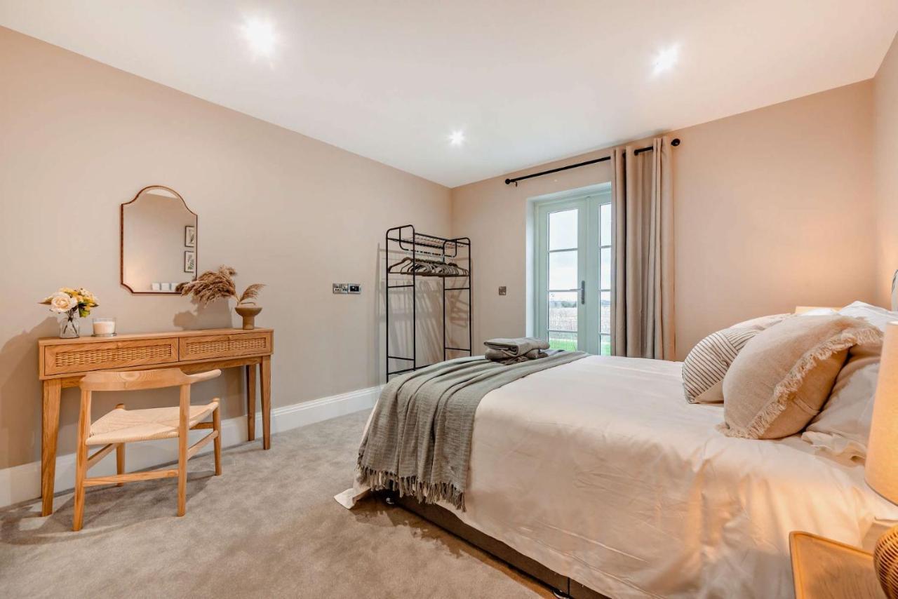 Riverview Burford
